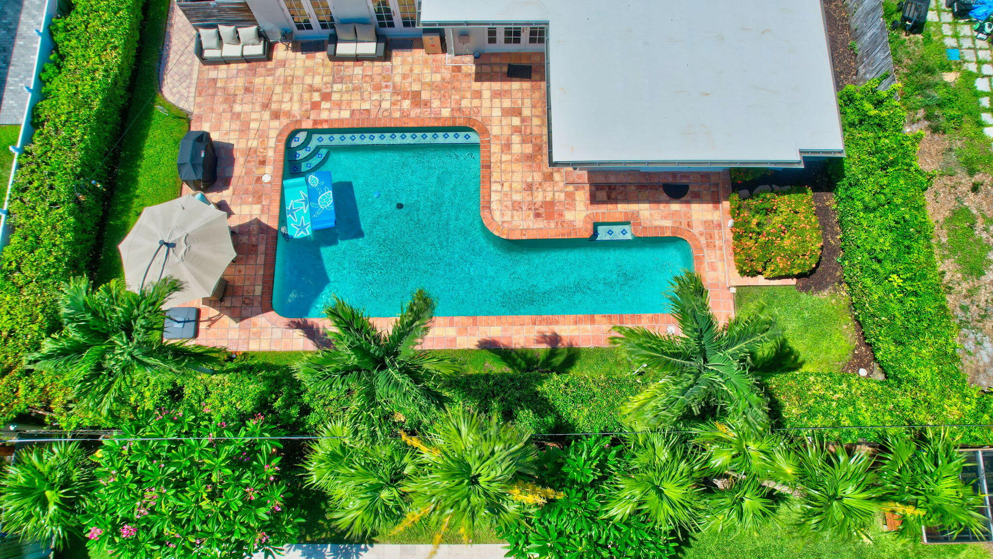648 SW 2nd Street