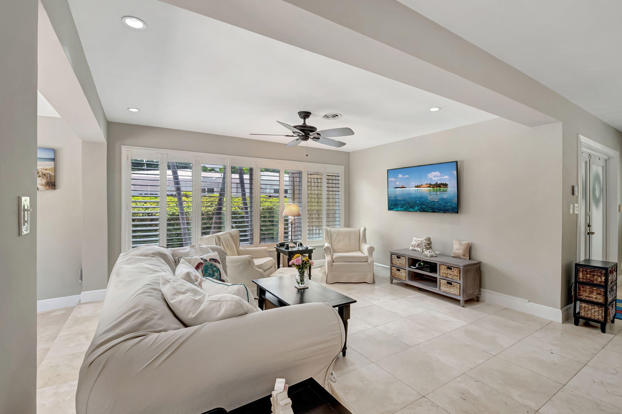 648 SW 2nd Street
