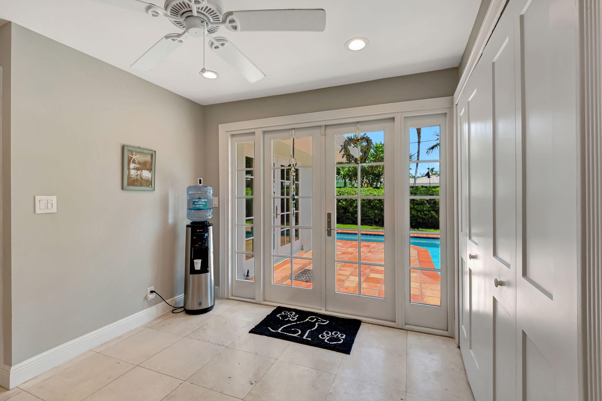 648 SW 2nd Street