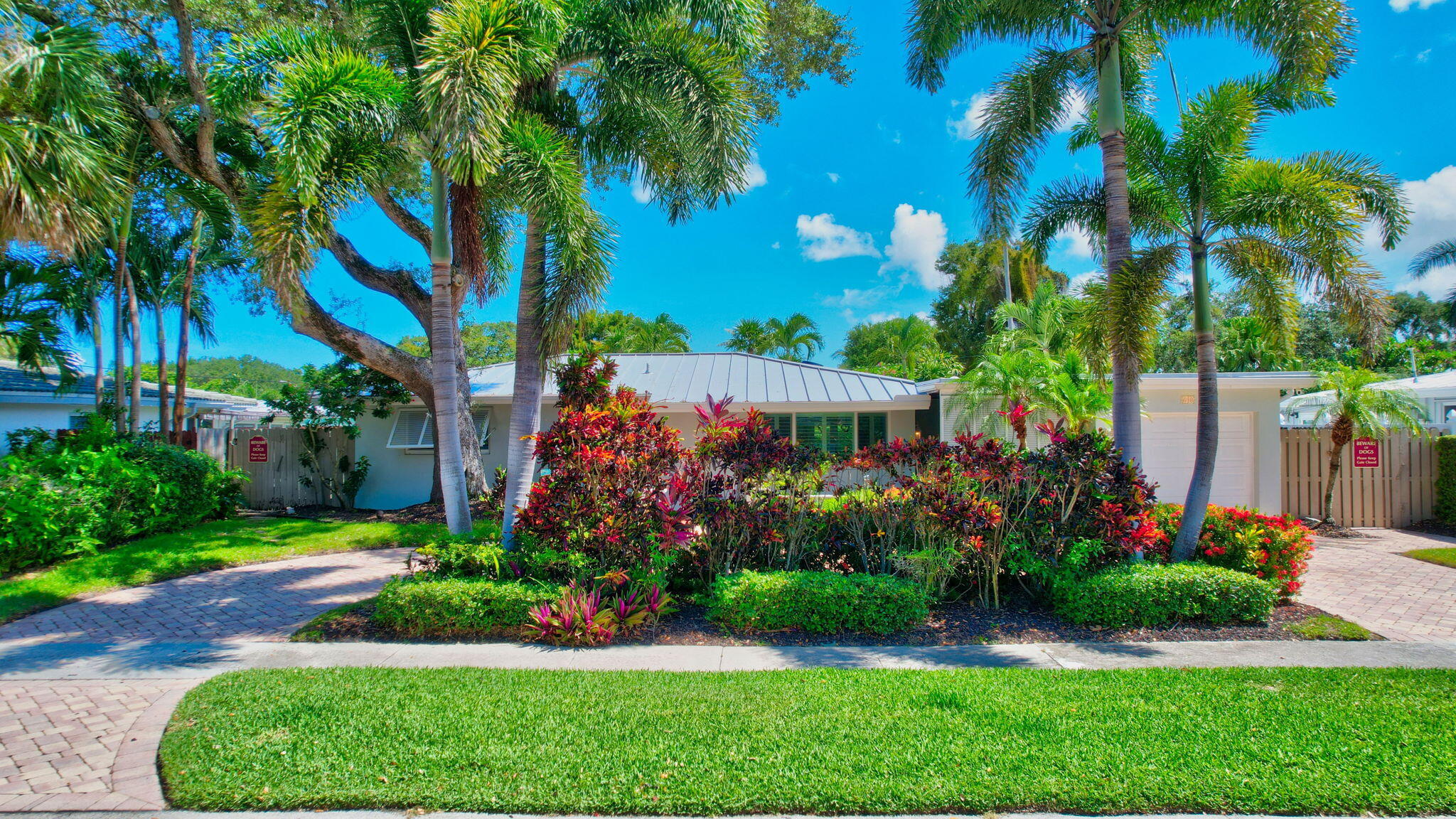 648 SW 2nd Street