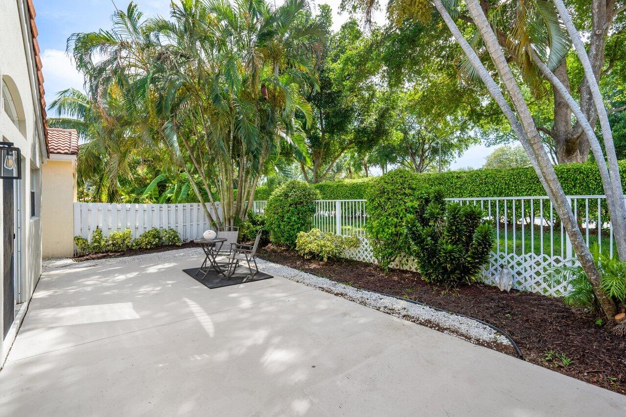 6705 Green Island Circle