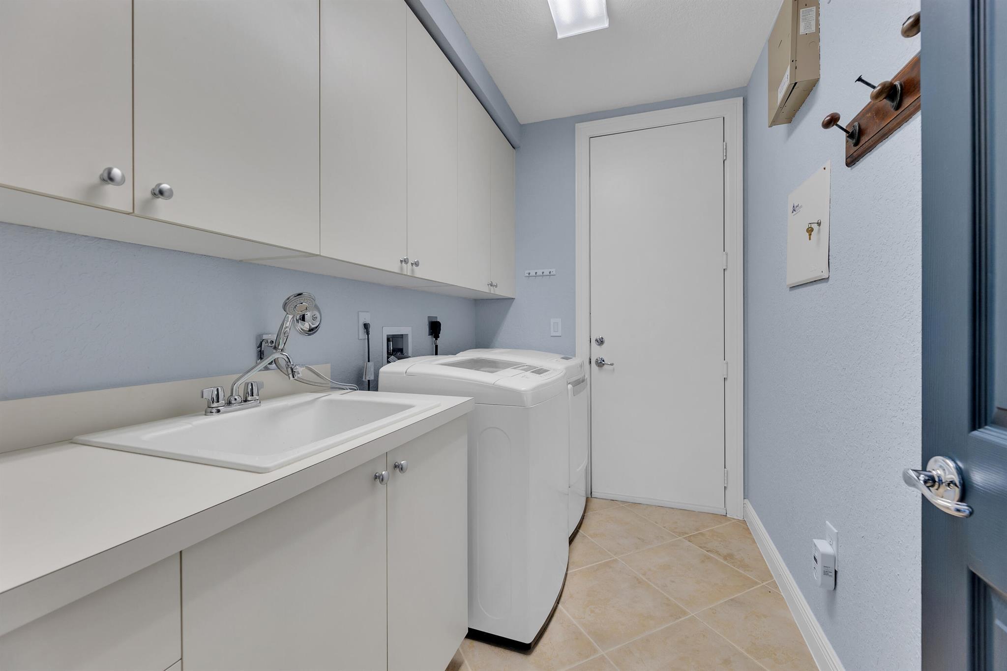 15619 Messina Isle Court