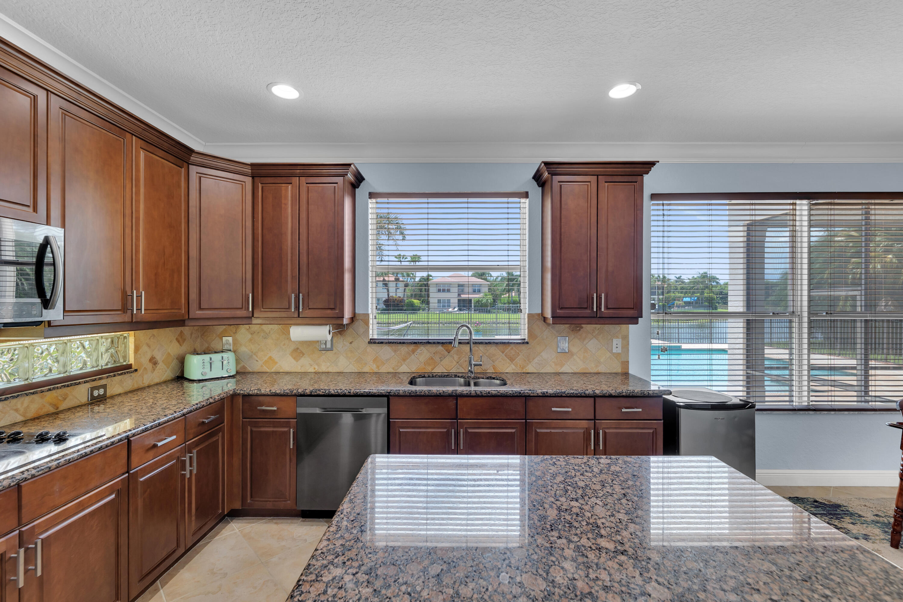 15619 Messina Isle Court