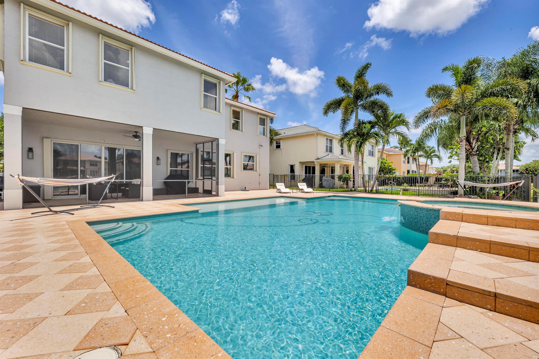 15619 Messina Isle Court