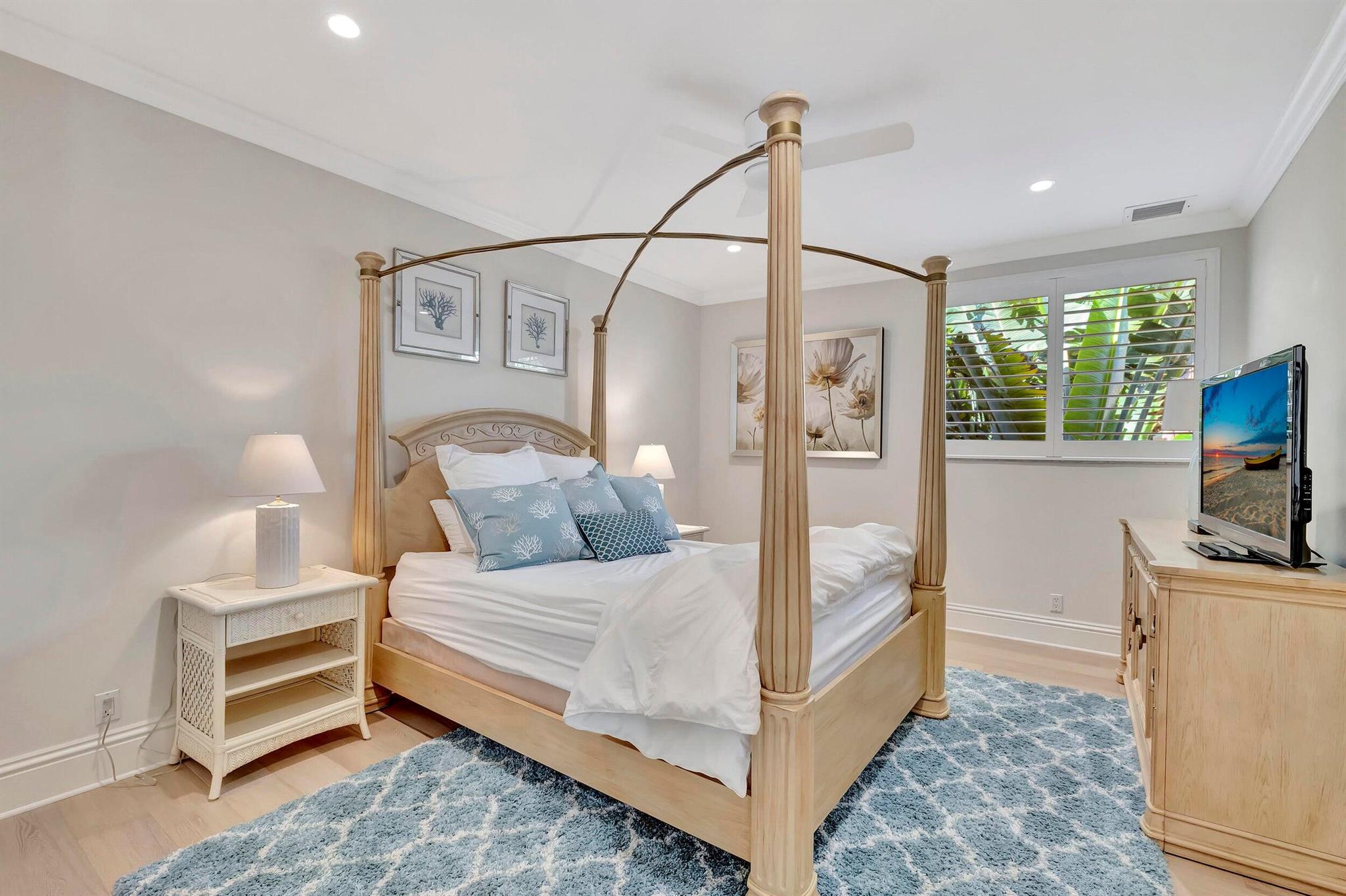 6345 NW 26th Terrace