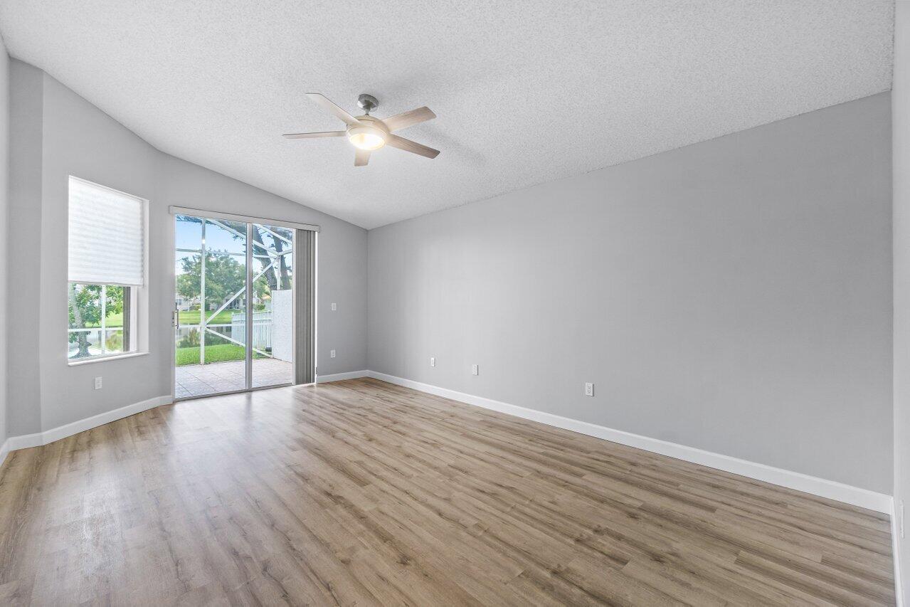 6617 Waverly Lane