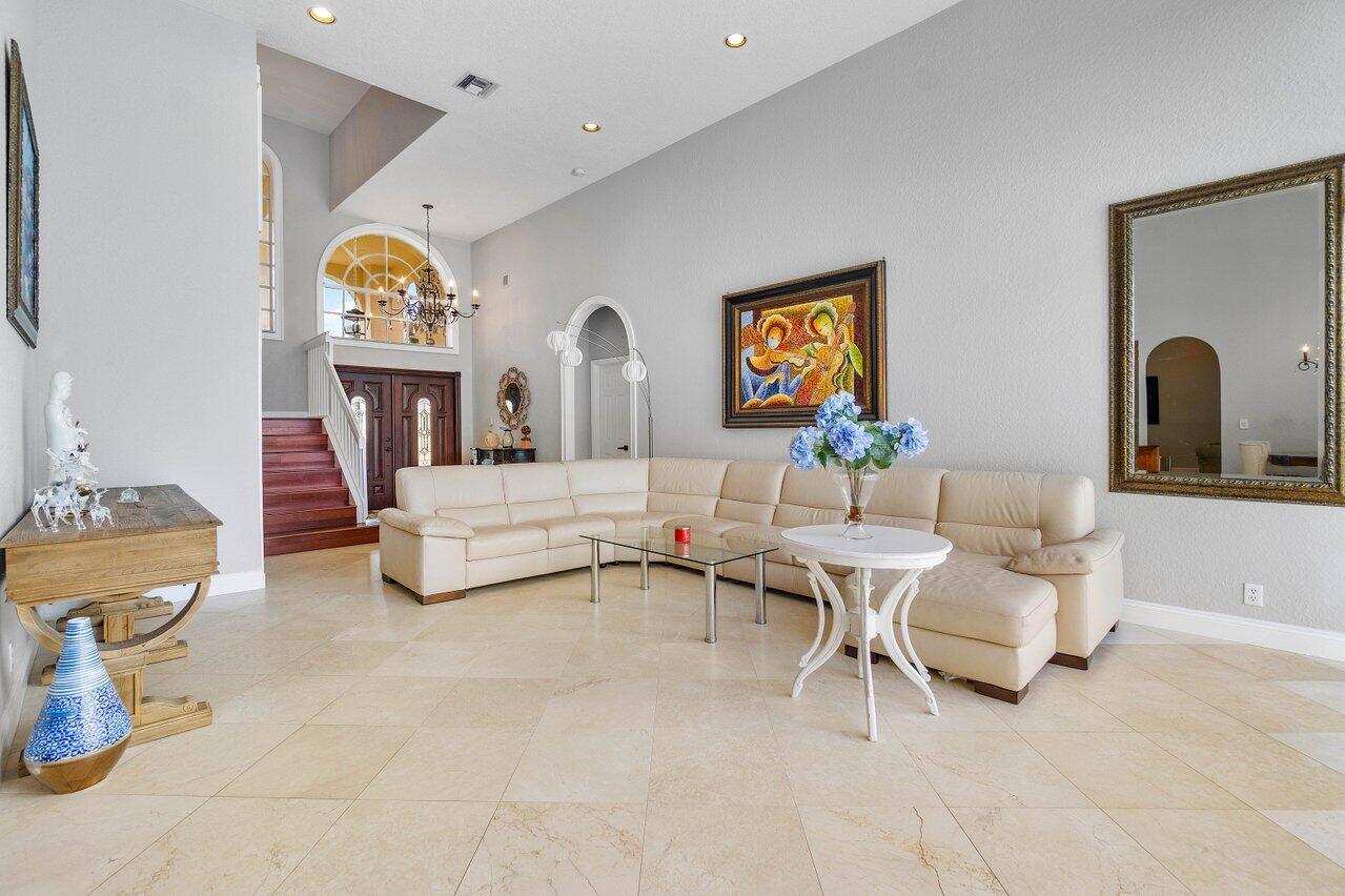 20284 Hacienda Court