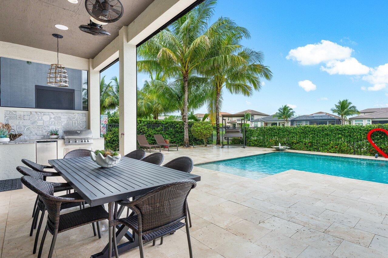 9813 Vitrail Lane