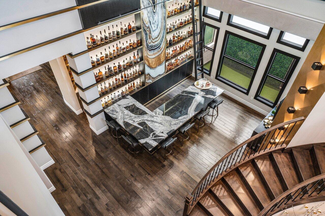 9813 Vitrail Lane