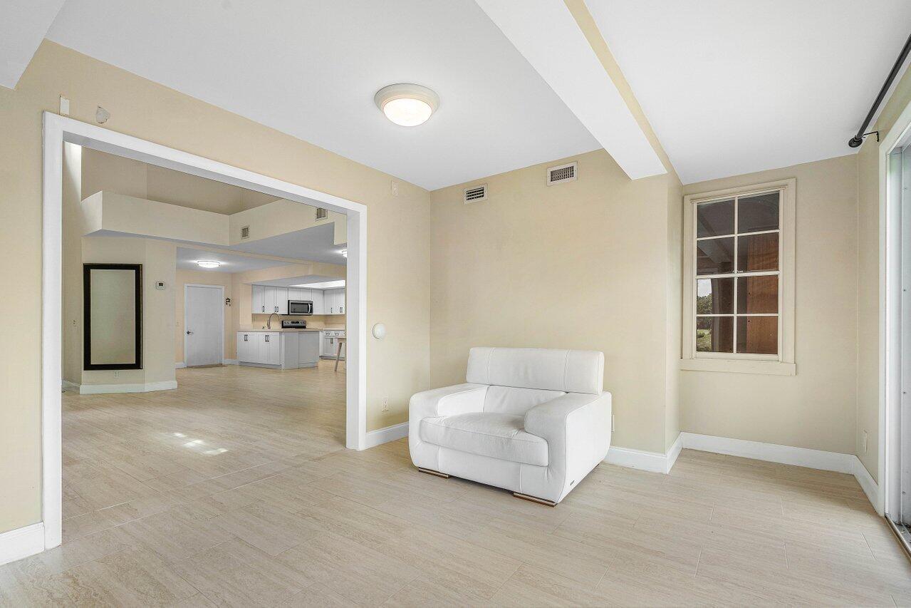 5295 Buckhead Circle (1030)