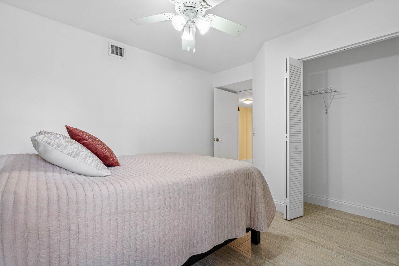 5295 Buckhead Circle (1030)