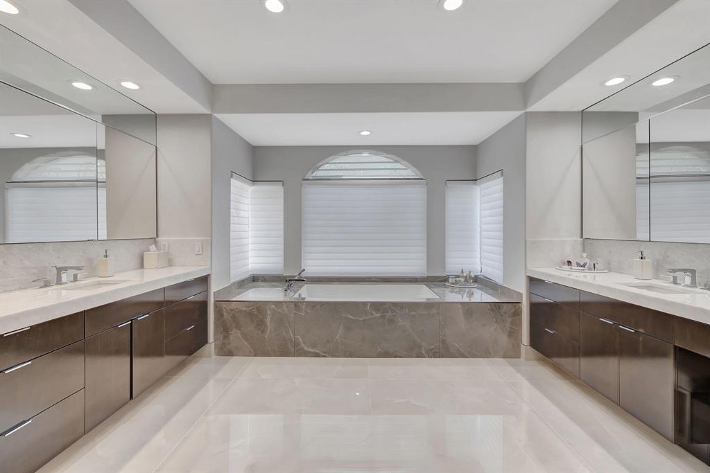 6192 NW 24th Terrace