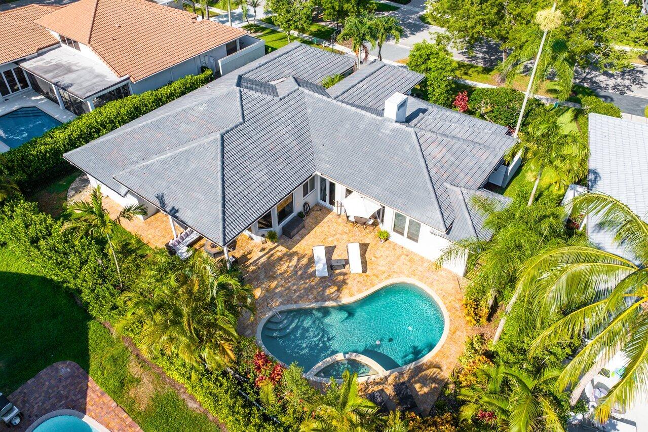 5761 Paddington Way