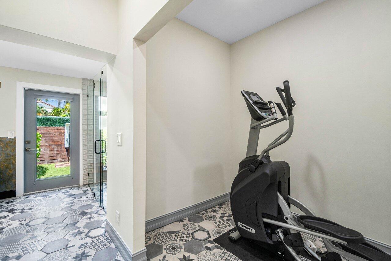 140 Monroe Drive