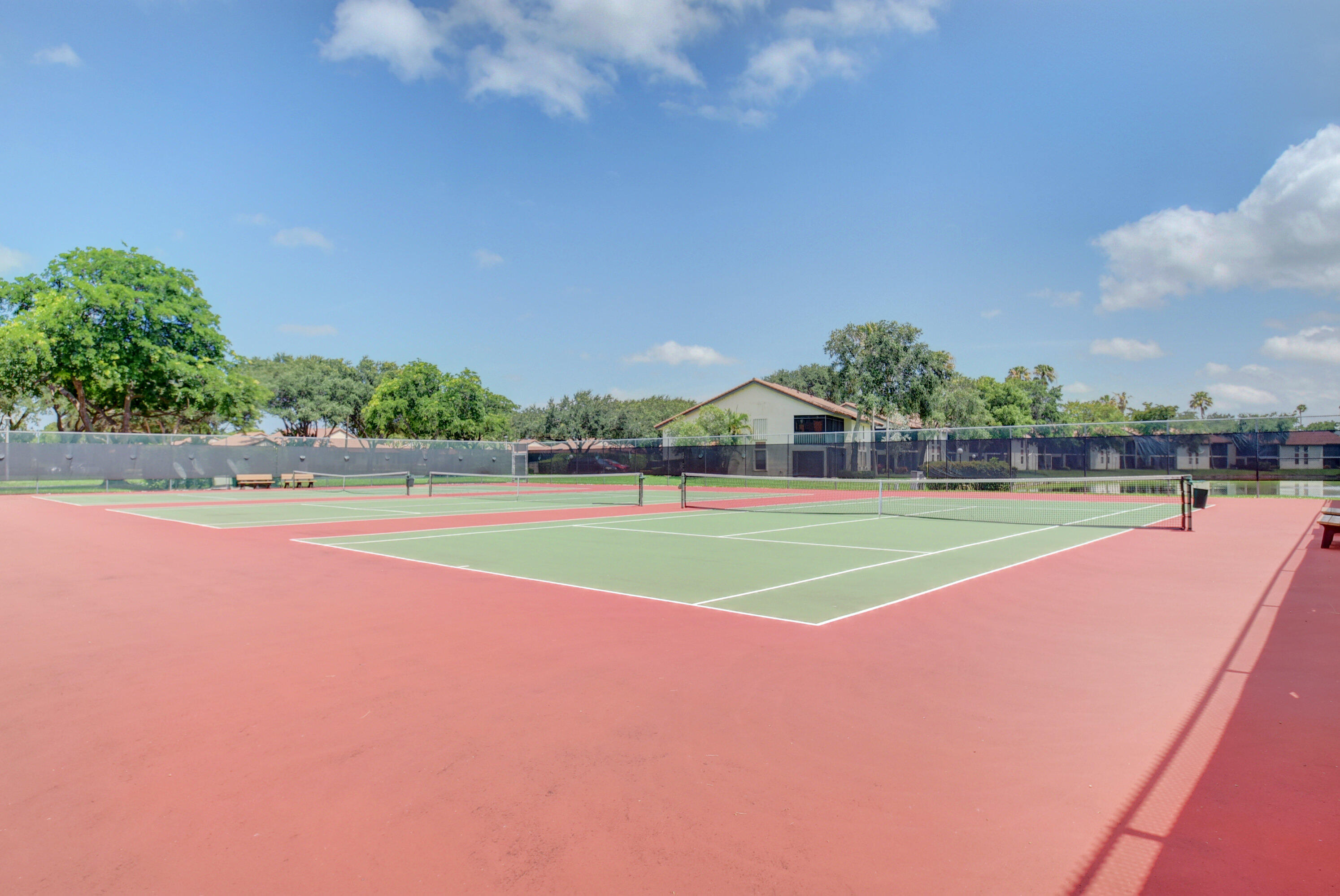 5920 S End Lake Drive 102