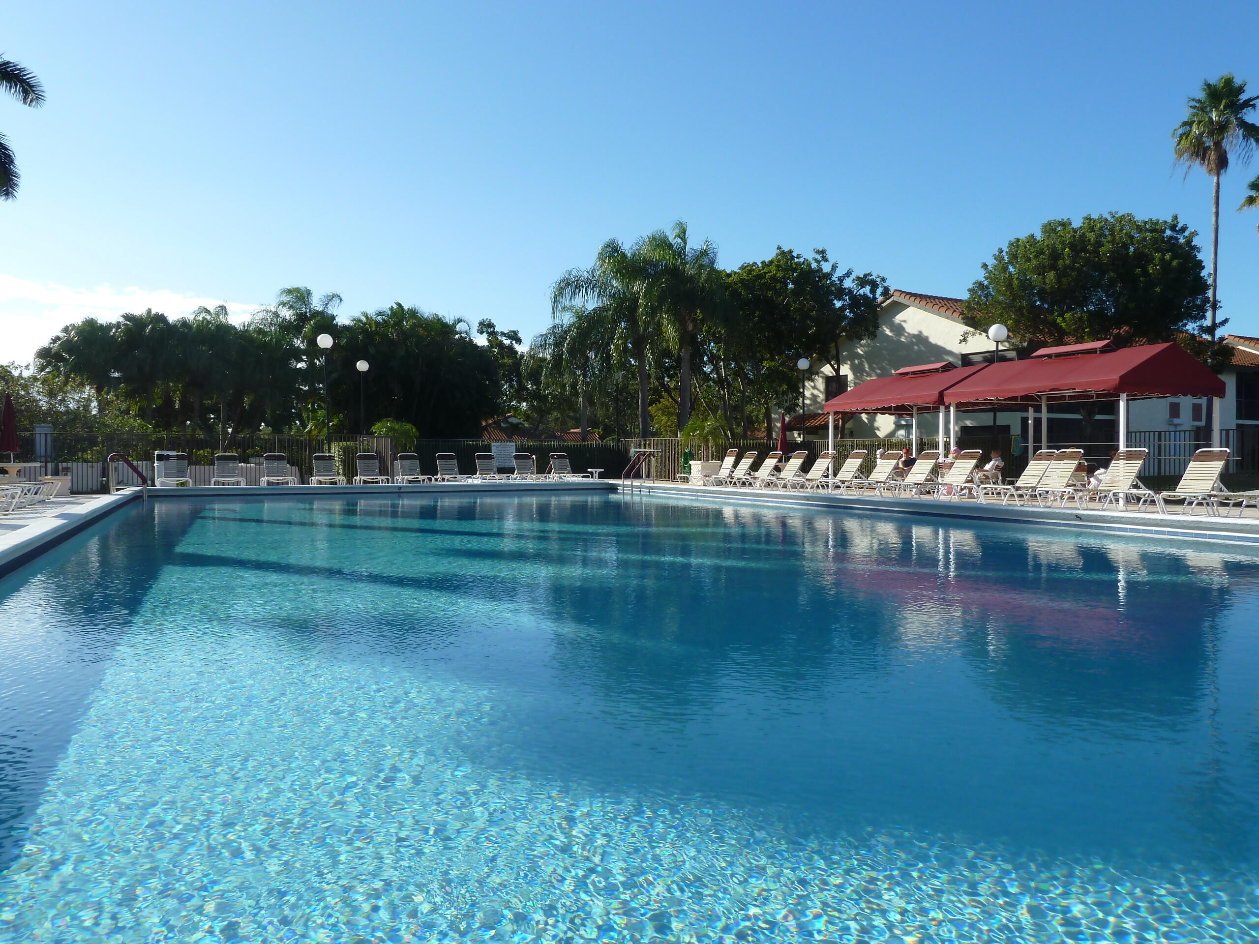 5920 S End Lake Drive 102