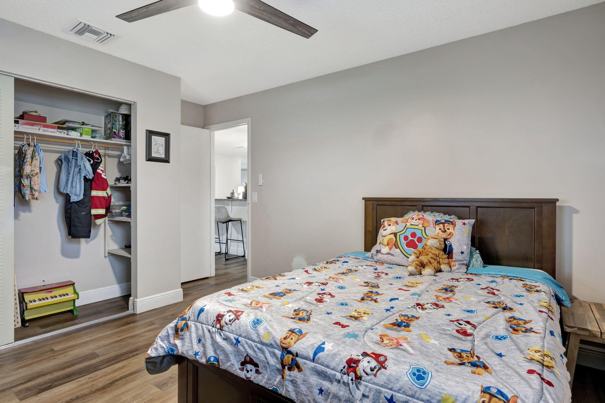 4547 SE Geneva Drive