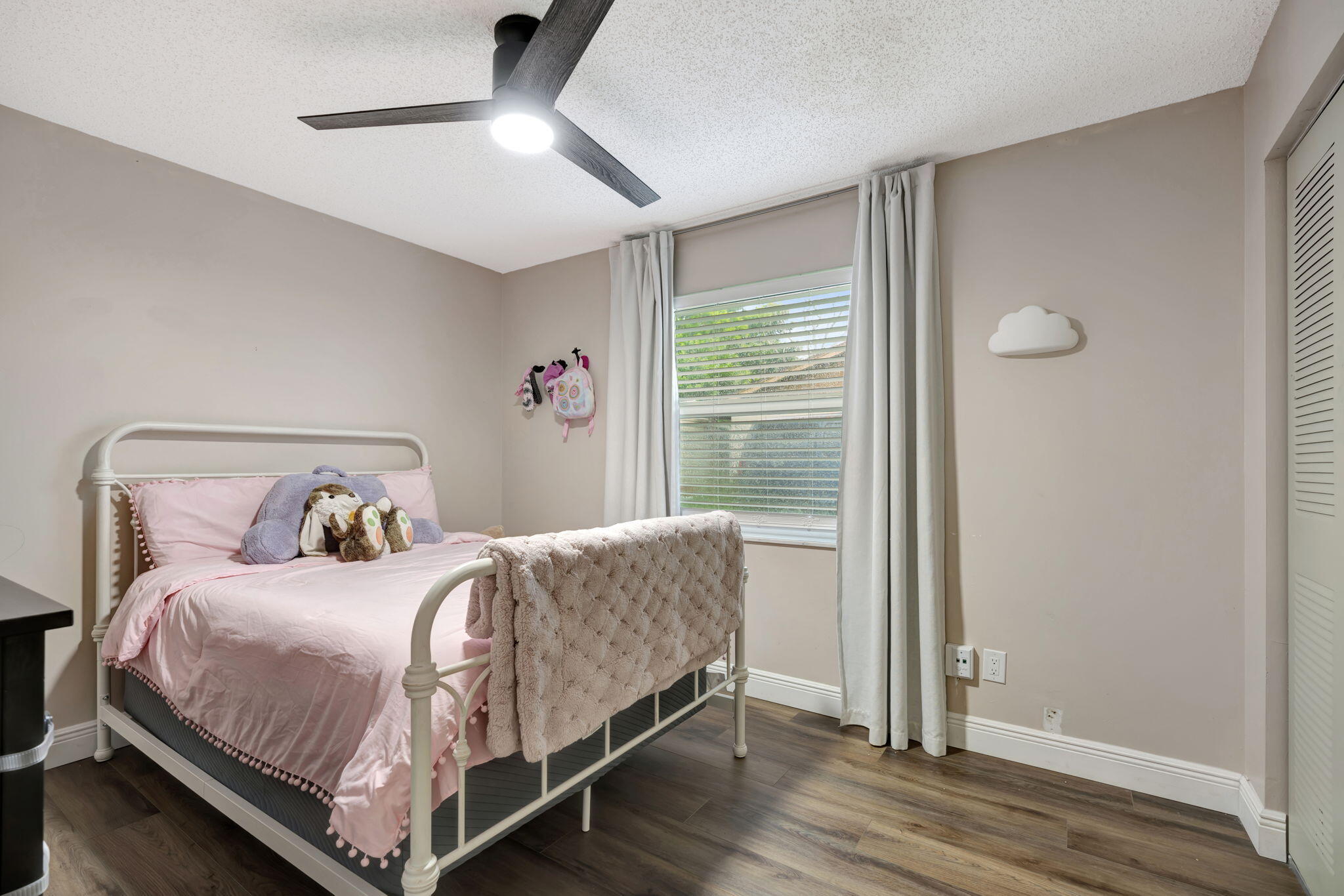 4547 SE Geneva Drive