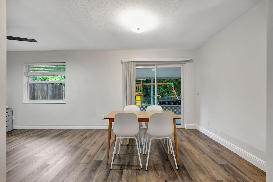 4547 SE Geneva Drive