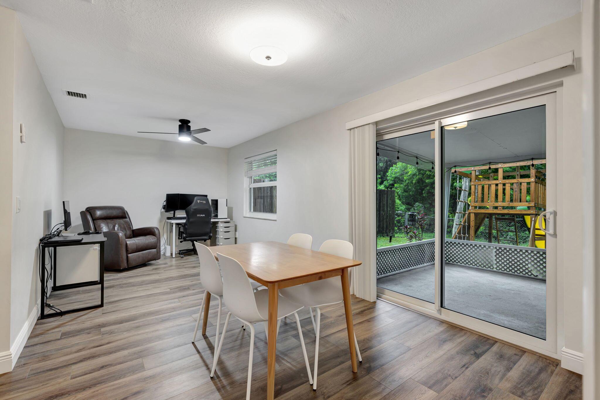 4547 SE Geneva Drive