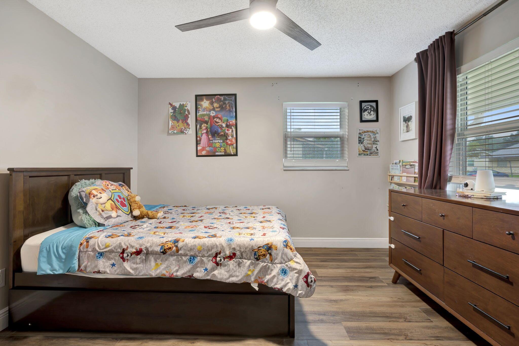 4547 SE Geneva Drive