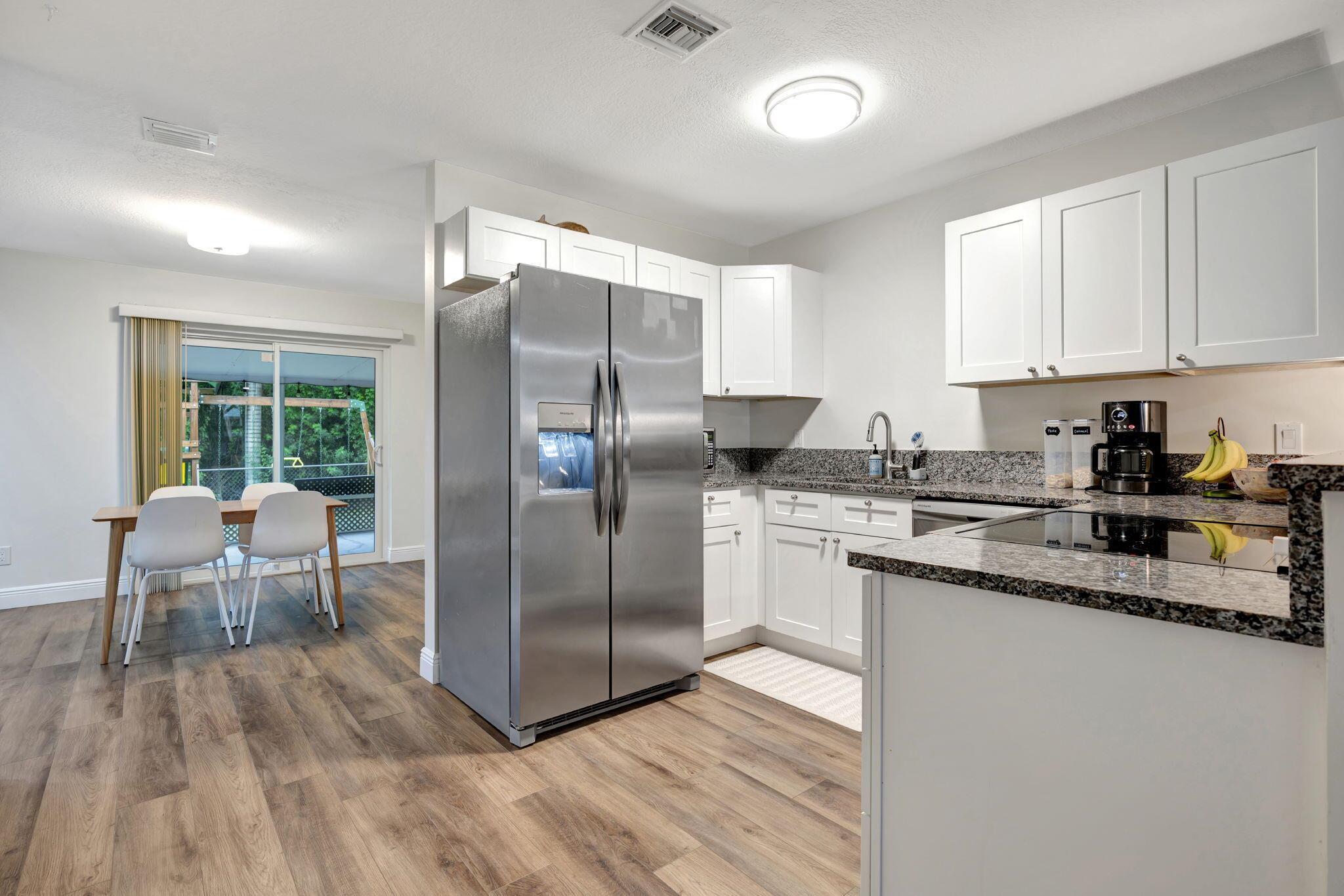 4547 SE Geneva Drive