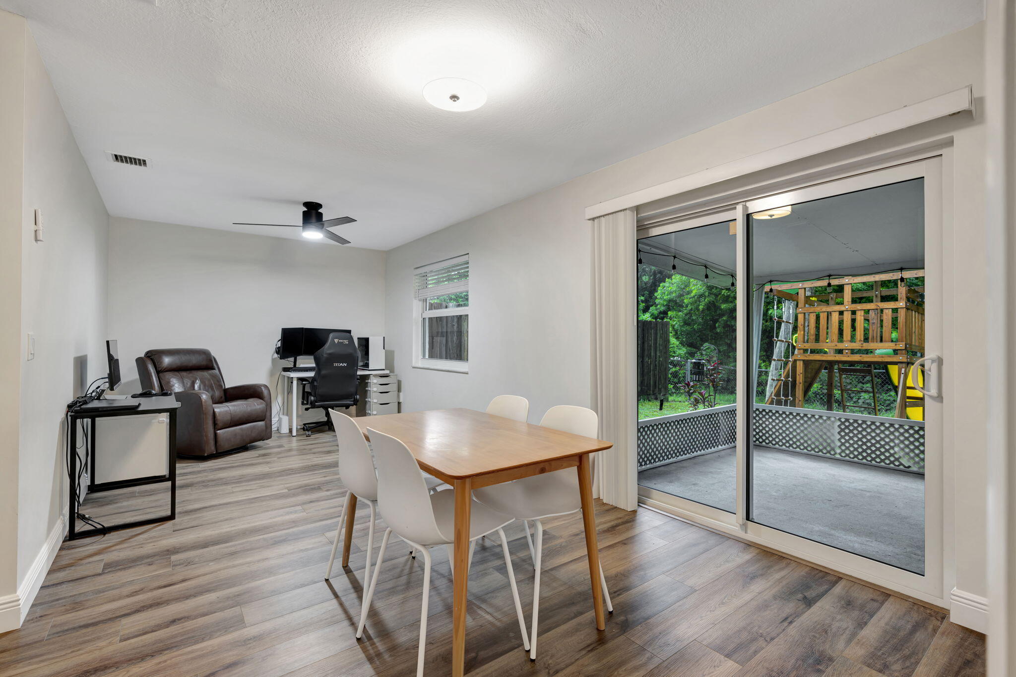 4547 SE Geneva Drive