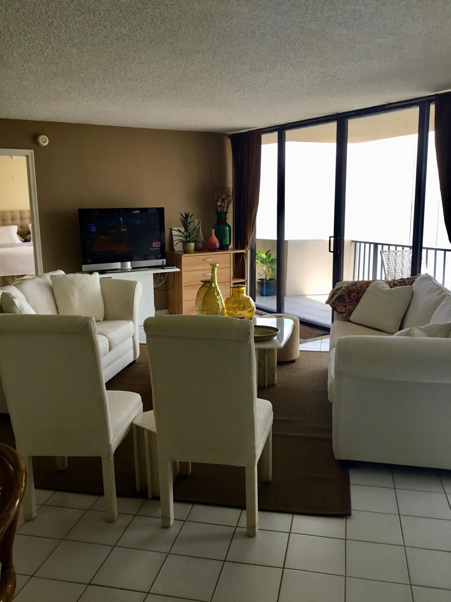 4200 N Ocean Drive 1-902