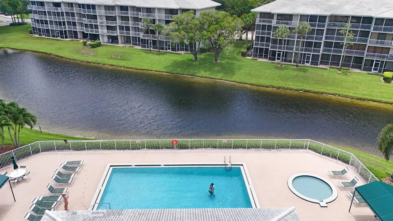 6121 Balboa Circle, 404, Boca Raton Unit: 404