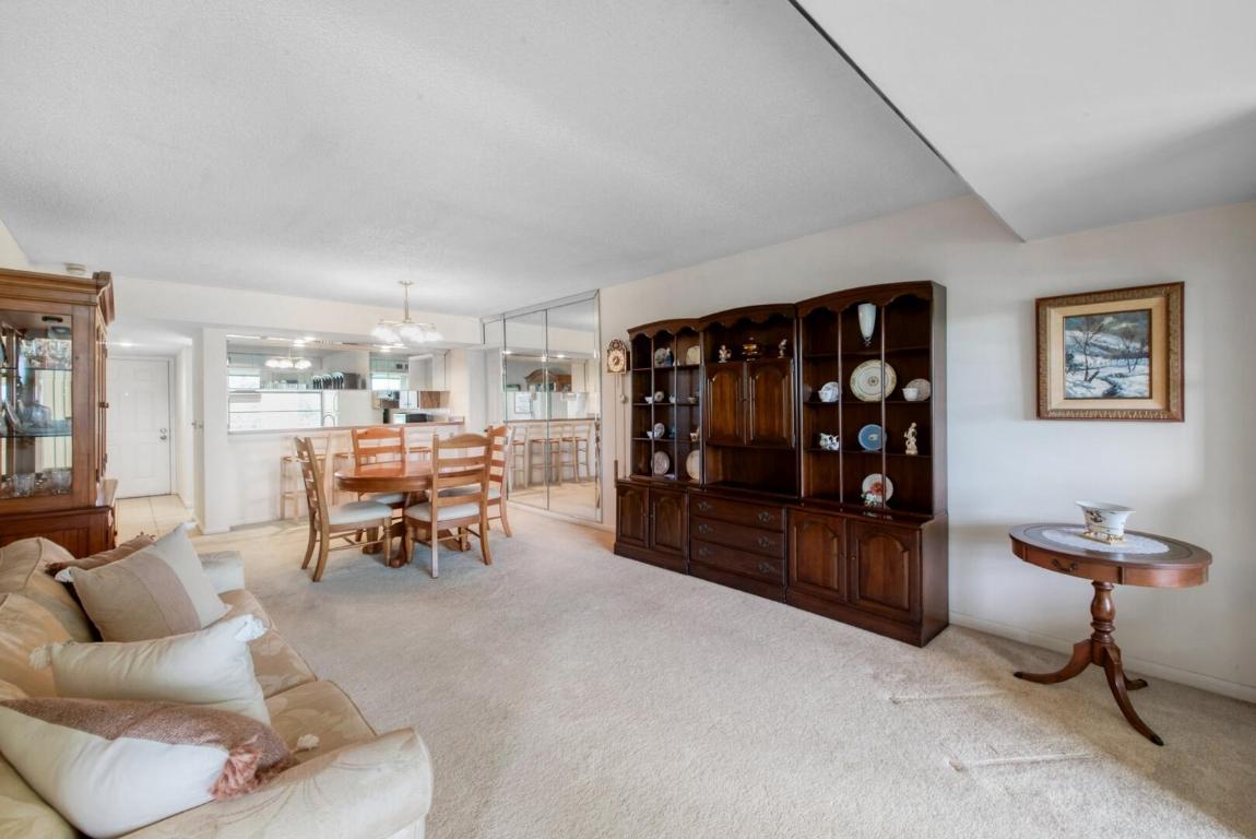 6121 Balboa Circle, 404, Boca Raton Unit: 404