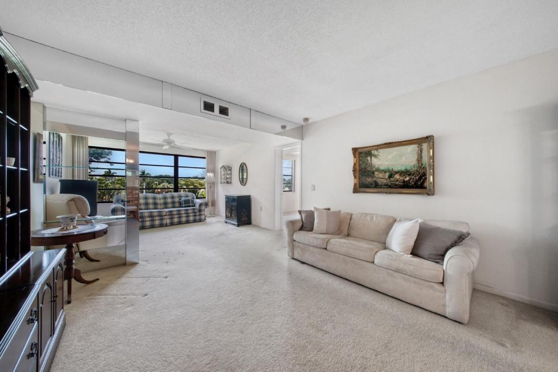 6121 Balboa Circle, 404, Boca Raton Unit: 404
