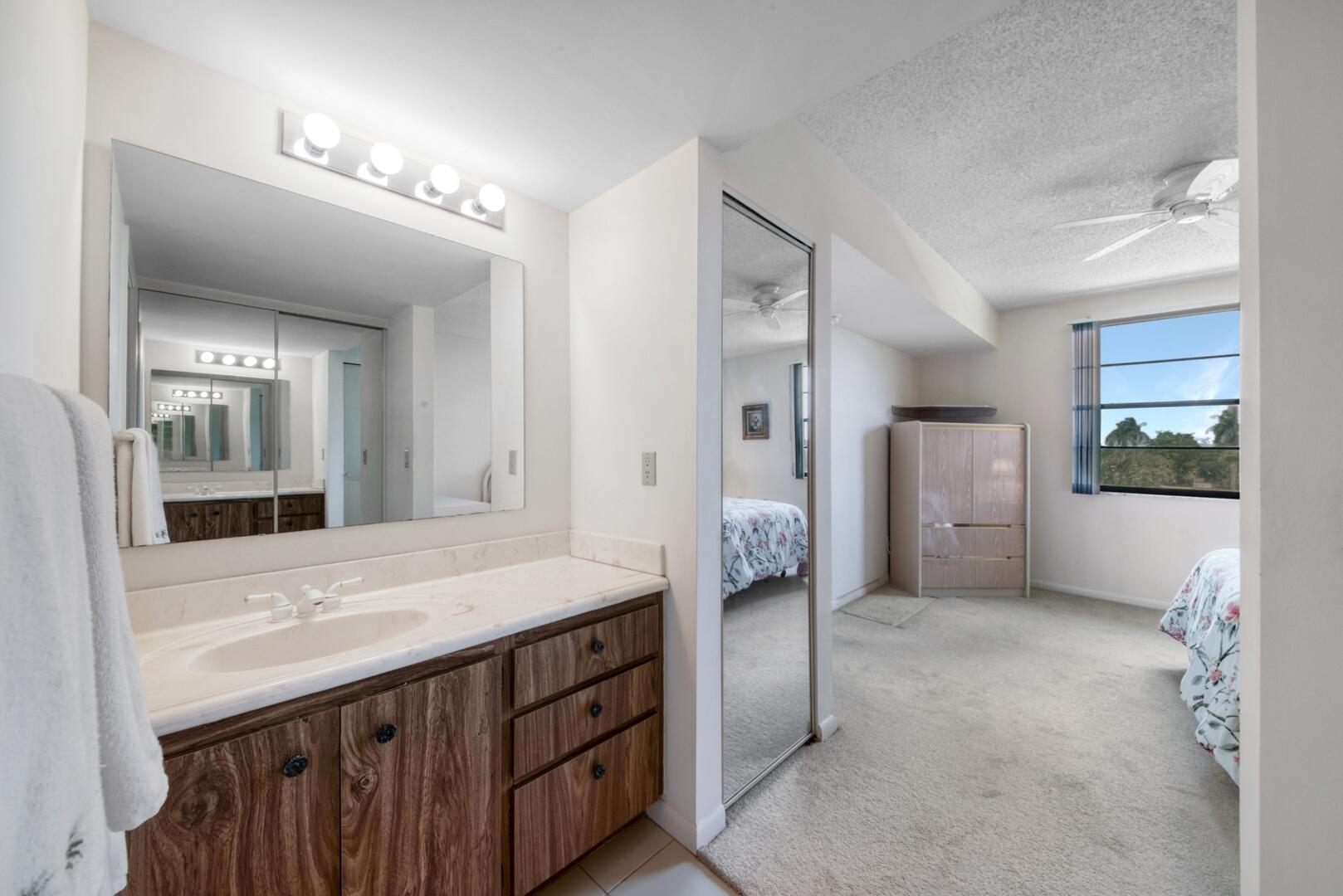 6121 Balboa Circle, 404, Boca Raton Unit: 404