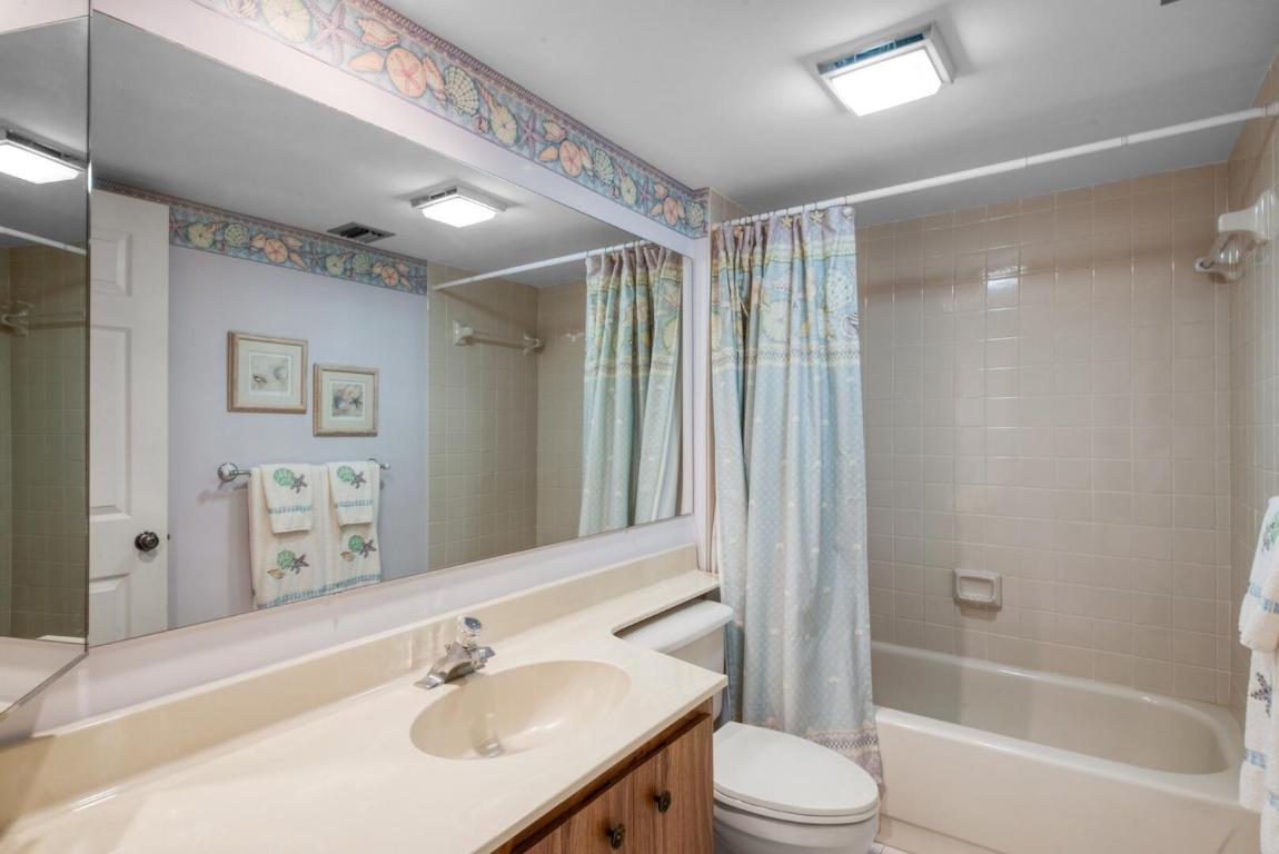 6121 Balboa Circle, 404, Boca Raton Unit: 404
