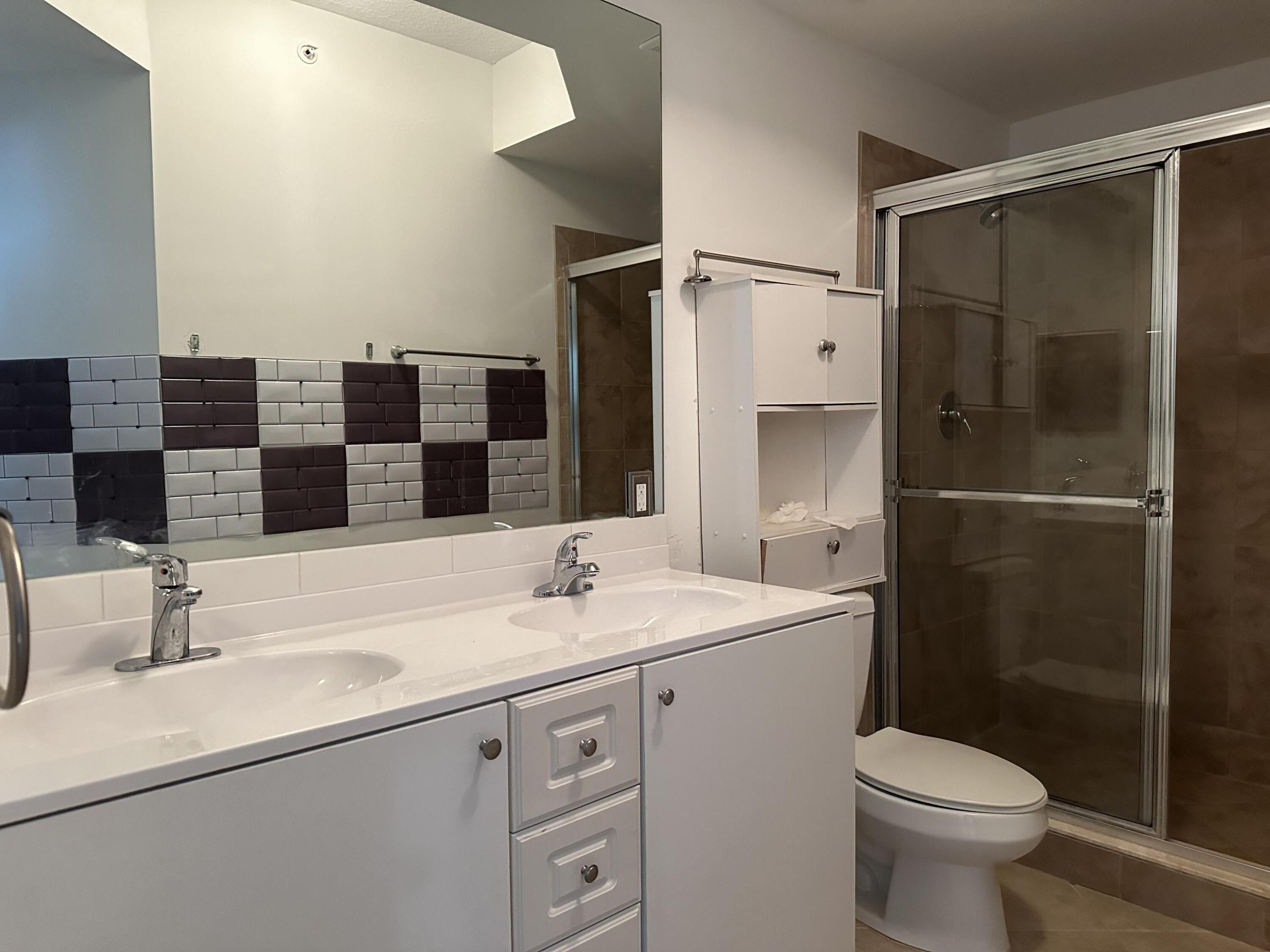 1660 Renaissance Commons Boulevard 2218