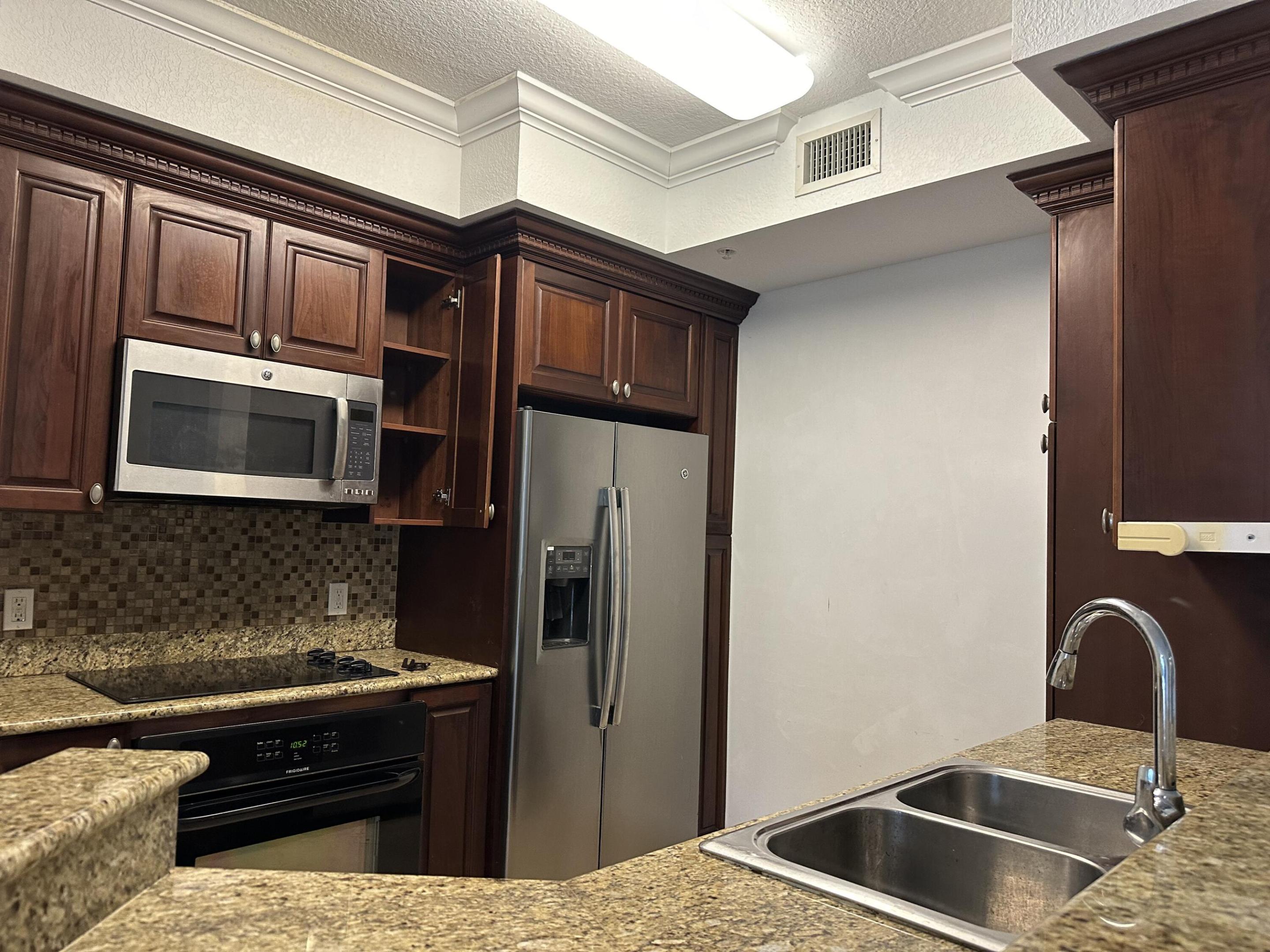 1660 Renaissance Commons Boulevard 2218