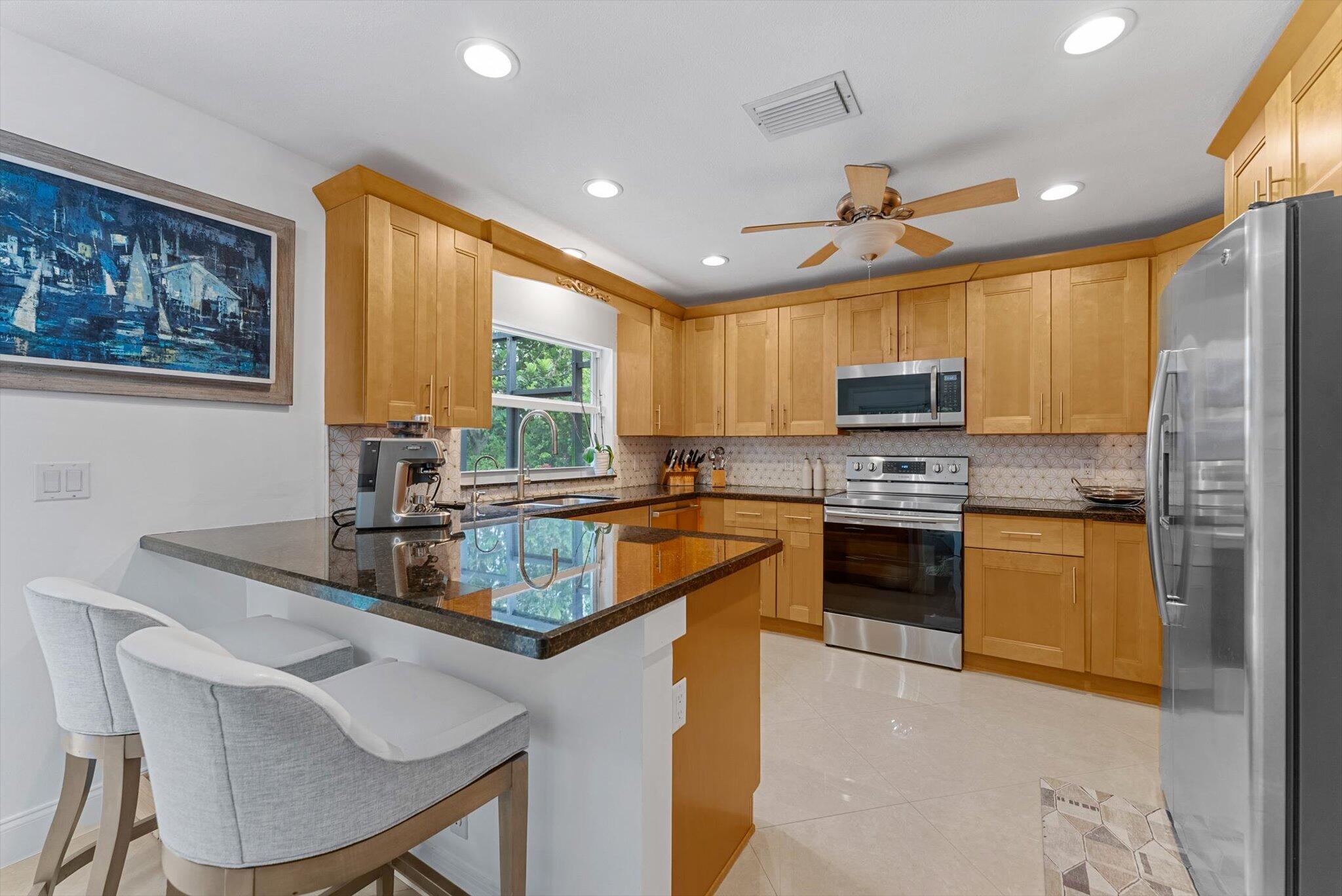 10167 Camelback Lane