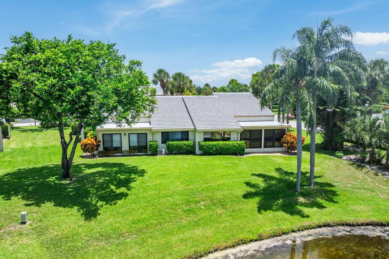 8 Eastgate Drive A