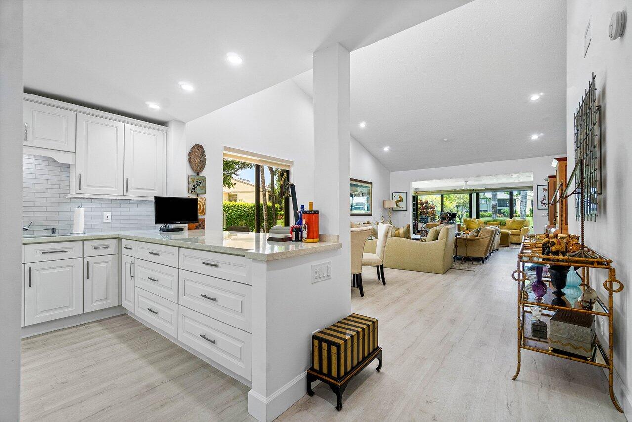 8 Eastgate Drive A