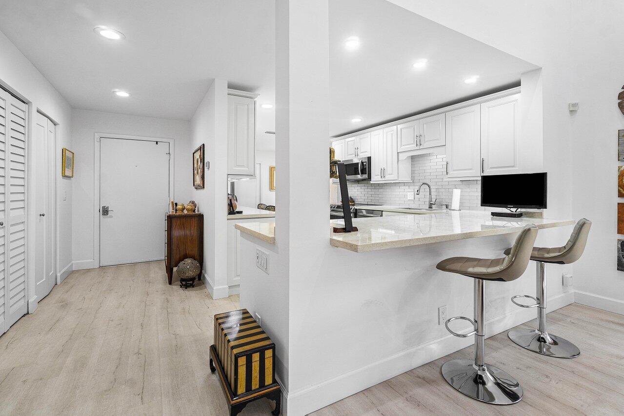 8 Eastgate Drive A