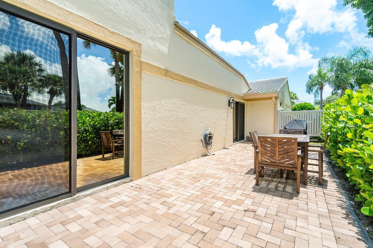8 Eastgate Drive A