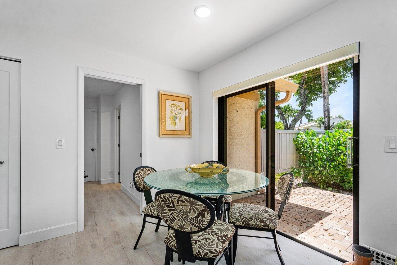 8 Eastgate Drive A