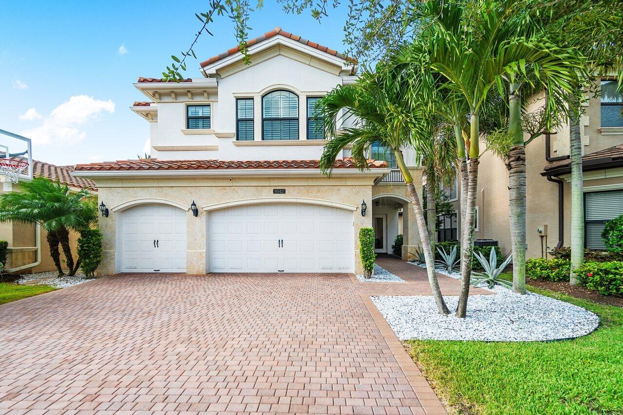 9542 Eden Roc Court