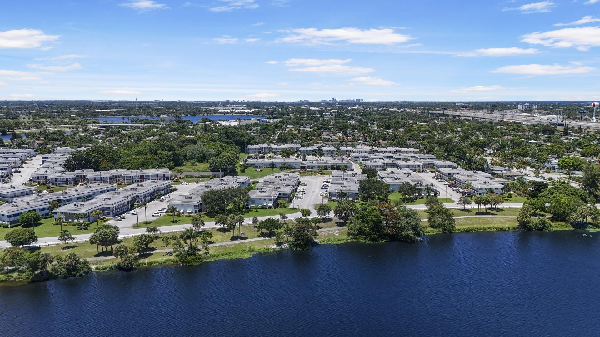 2920 Cynthia Lane 102, Lake Worth Beach Unit: 102