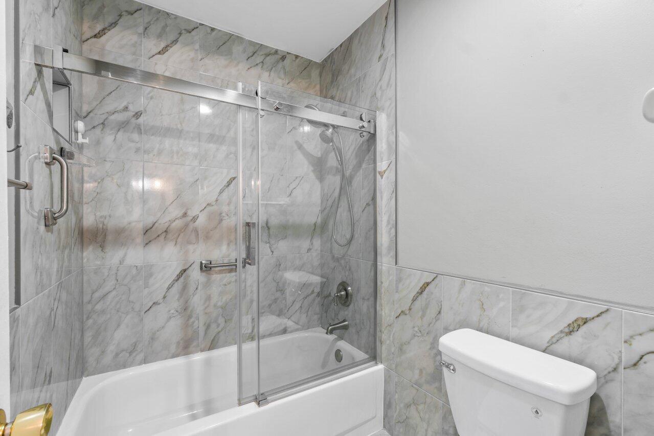 2411 Papaya Drive 203