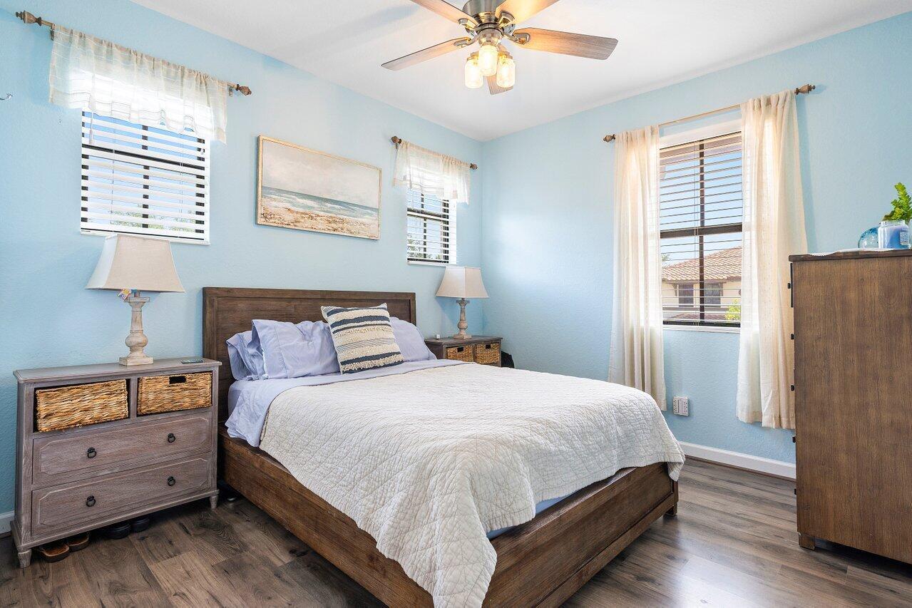 9571 Town Parc Circle S