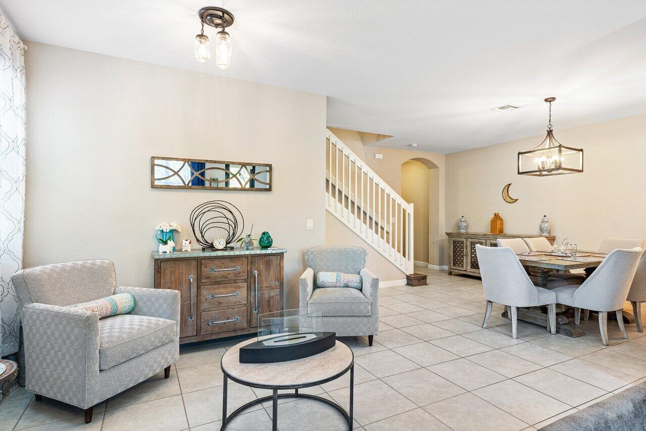 9571 Town Parc Circle S