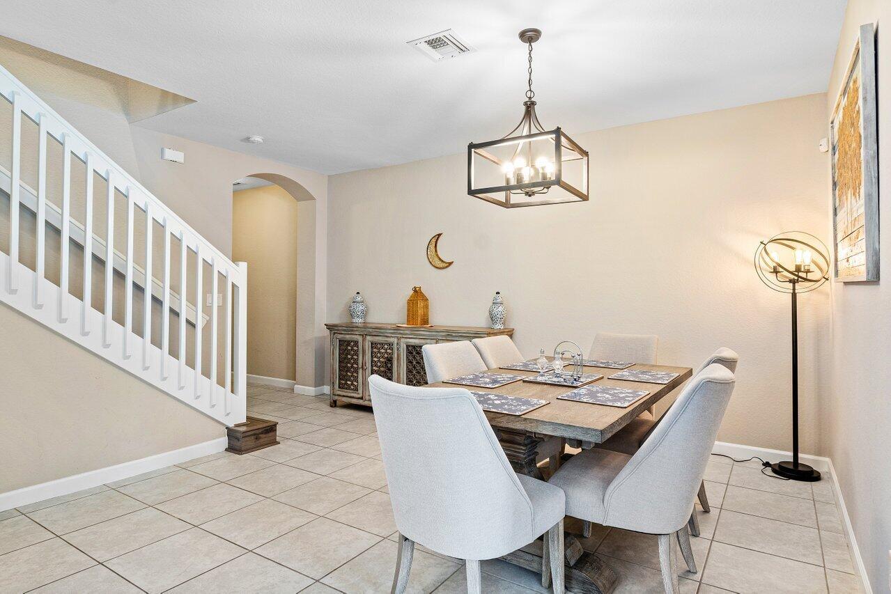 9571 Town Parc Circle S