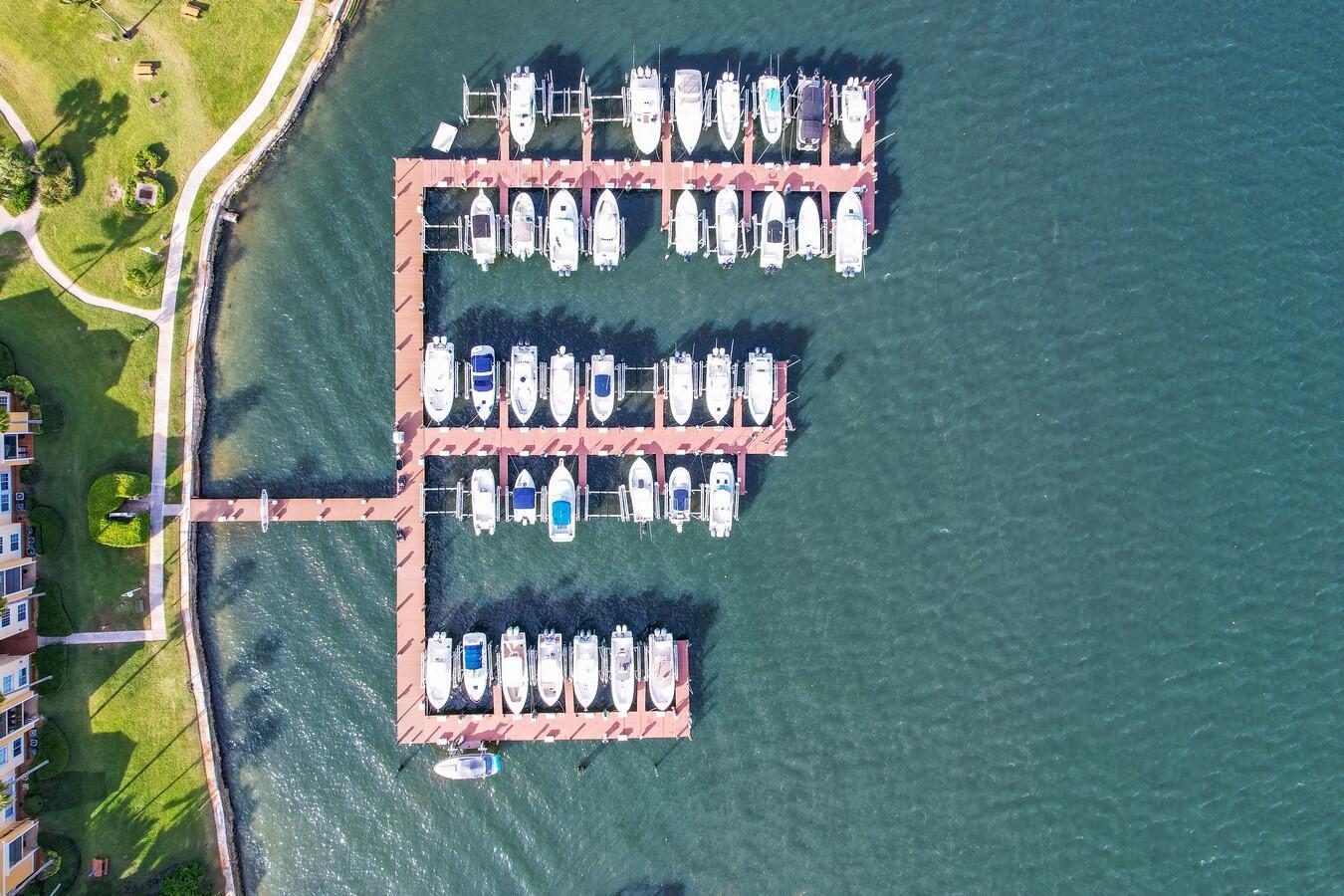 140 Yacht Club Way 109