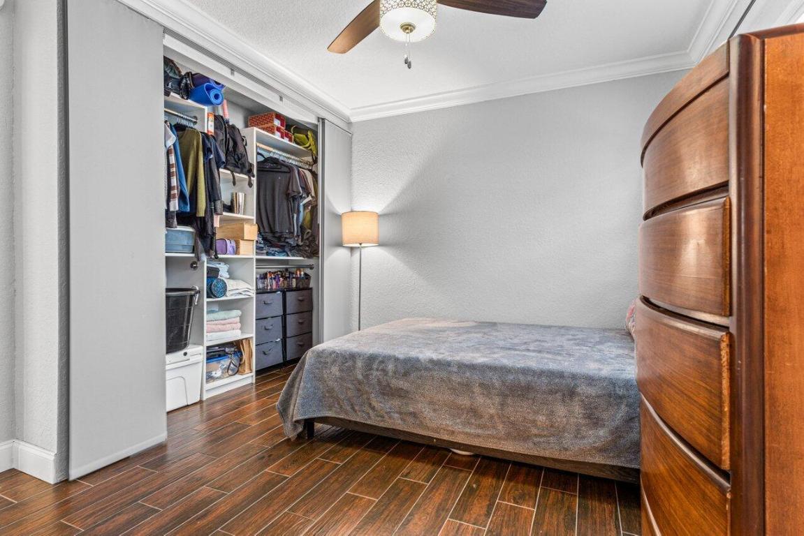 744 NE 14th Avenue 2