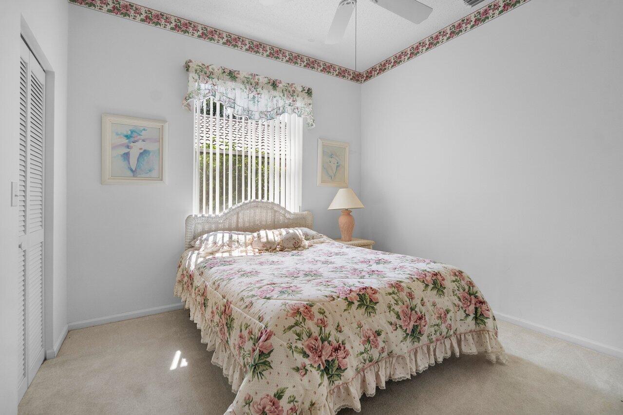 5609 Marseilles Port Lane